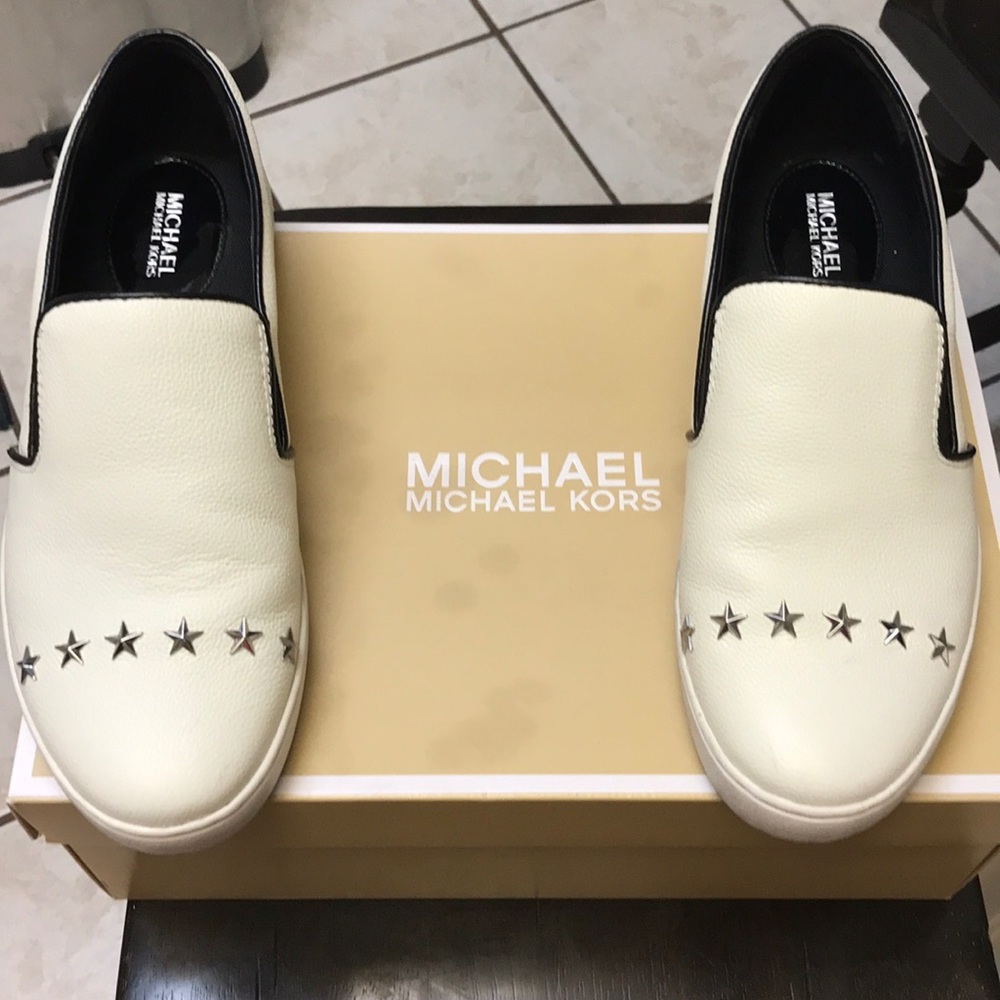 Michael kors shoes leather/star studs
